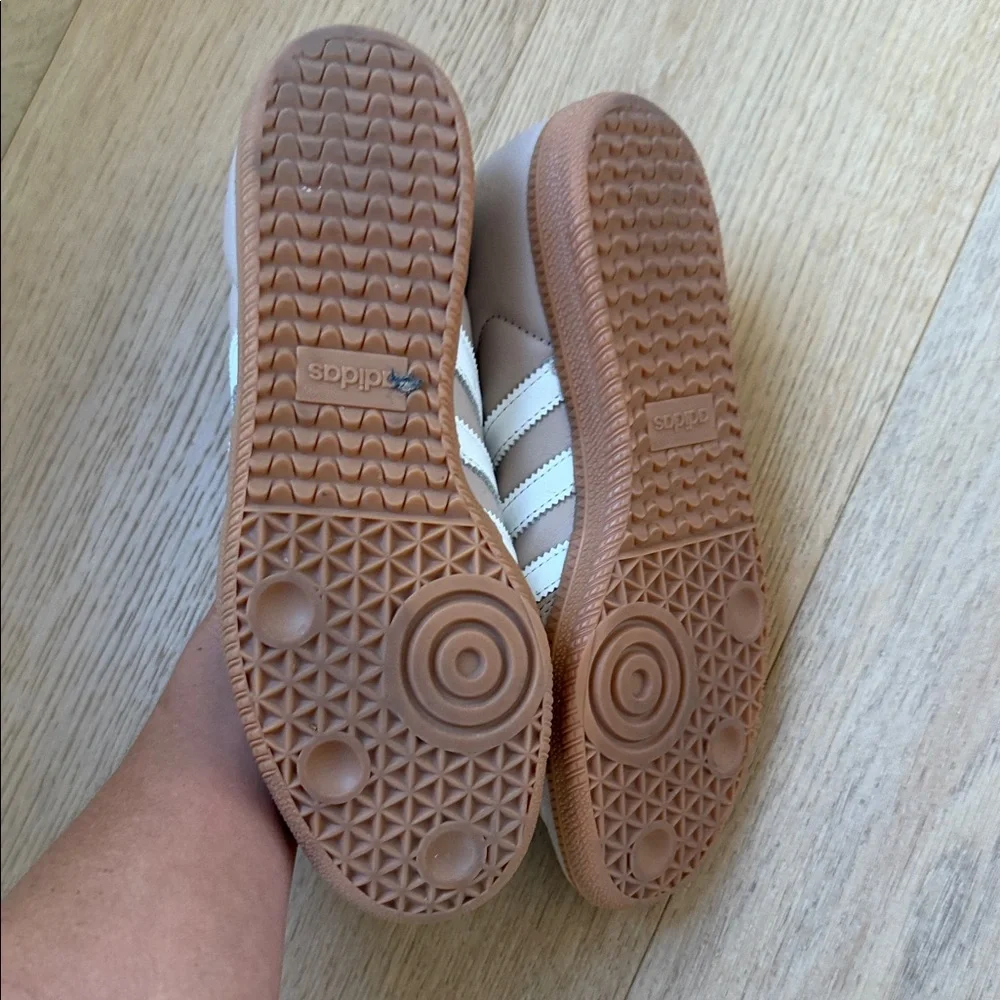 Adidas Samba Sneakers - Picture 5 of 5